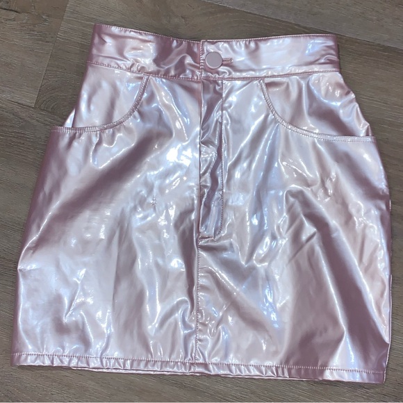 Michael Lo Sordo Patent Vegan Mini-Skirt - Picture 2 of 9